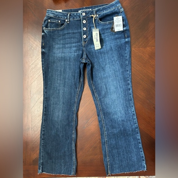 American Rag Dark Blue Flare Jeans - Picture 2 of 9